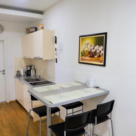 F12 Apartments Ζάγκρεμπ Εξωτερικό φωτογραφία
